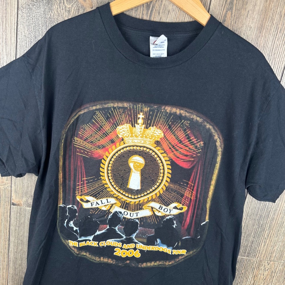 Fall Out Boy 2006 Black Clouds and Underdogs Tour Shirt Large Black Band Tee